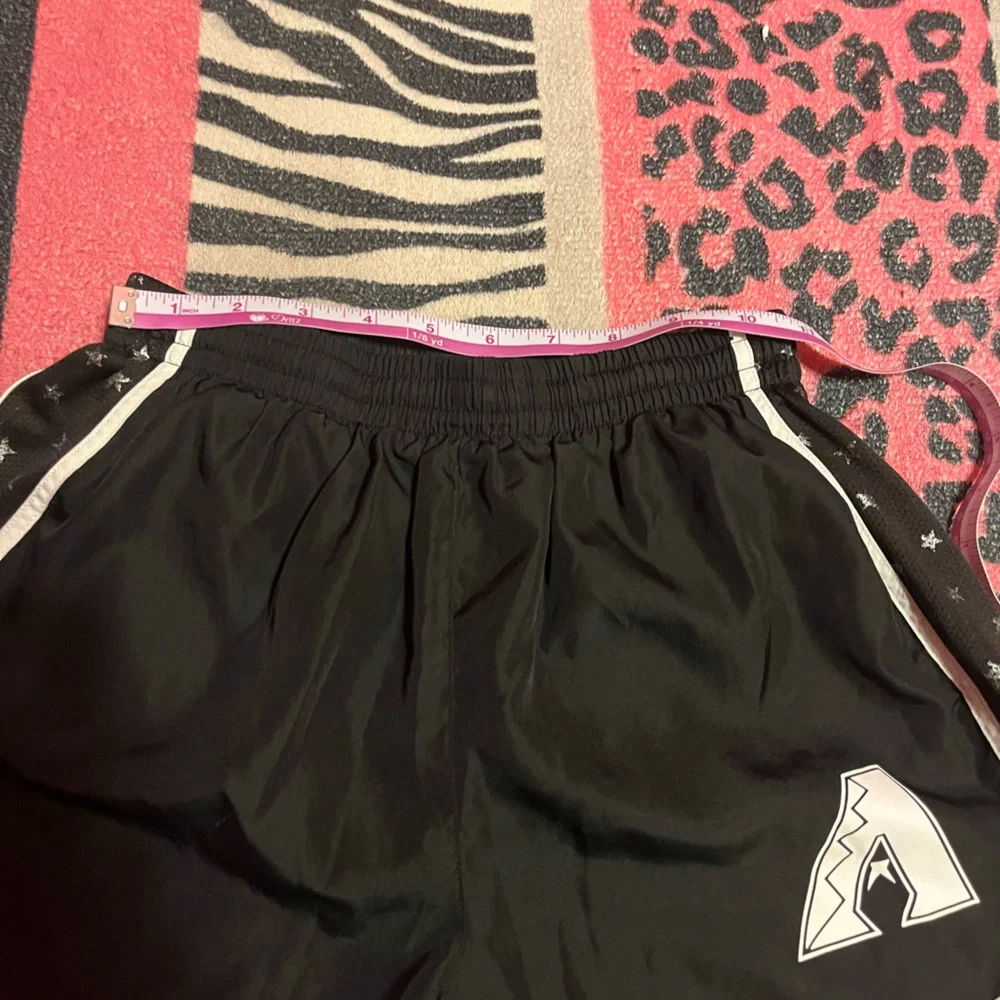 Vintage PINK Victoria's Secret Arizona Diamondbacks swim shorts - Picture 9 of 10